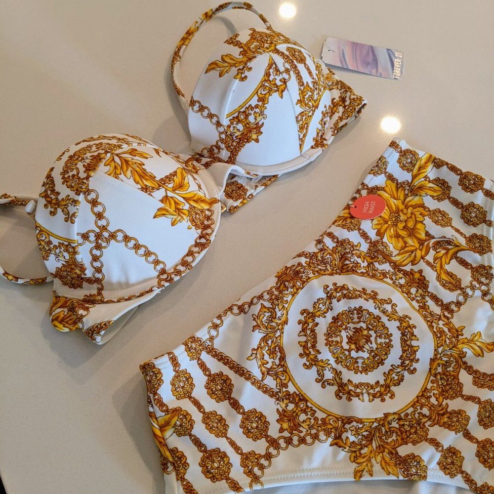 Forever 21 High-Waisted Chain Pattern Bikini NWT Size Small